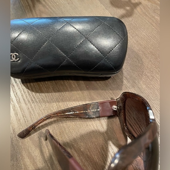 CHANEL Acetate CC Lace Effect Sunglasses 5146 in Brown - Picture 2 of 4